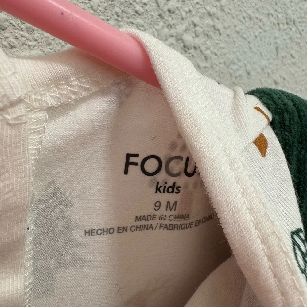 Focus Kids Girls Christmas Holiday Apron Dress & Onesie Ensemble NWT 9 Months